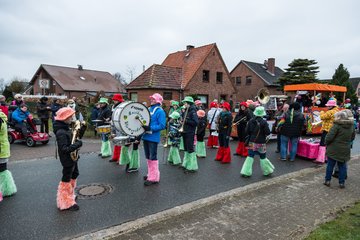 Bild 122 - Latuff Umzug